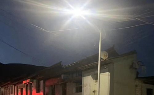 农村院子里最适合的海西直辖太阳能路灯亮度与安装要点 农村院子里最适合的海西直辖太阳能路灯亮度与安装要点